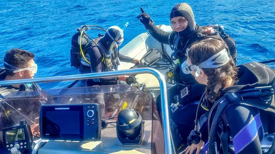 Punto de buceo Los Roncadores del Faro en Tenerife Punto de buceo Los Roncadores del Faro en Tenerife