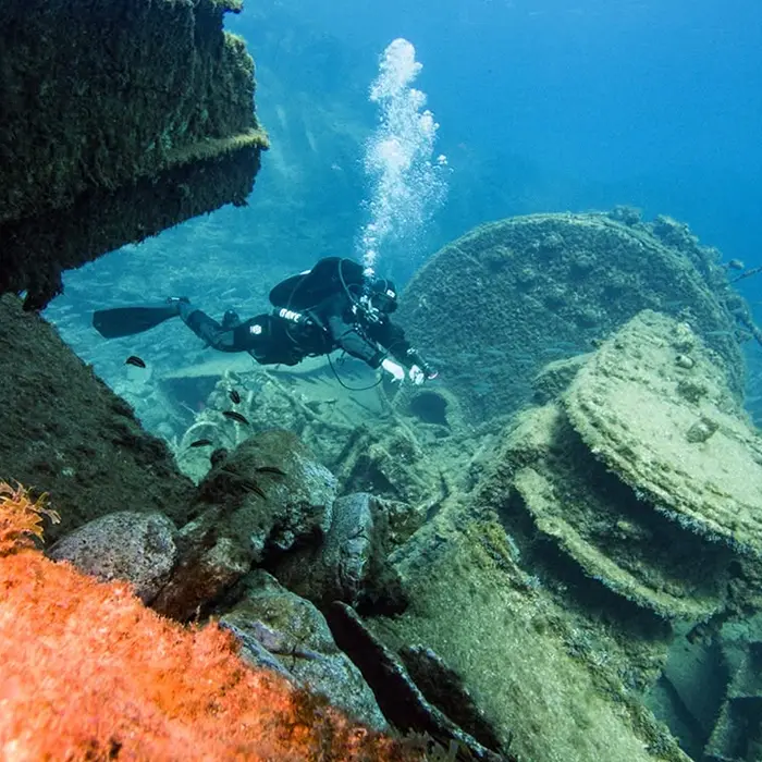 PADI Wreck Diver en Tenerife PADI Wreck Diver en Tenerife