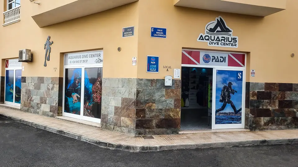 aquarius dive center tenerife