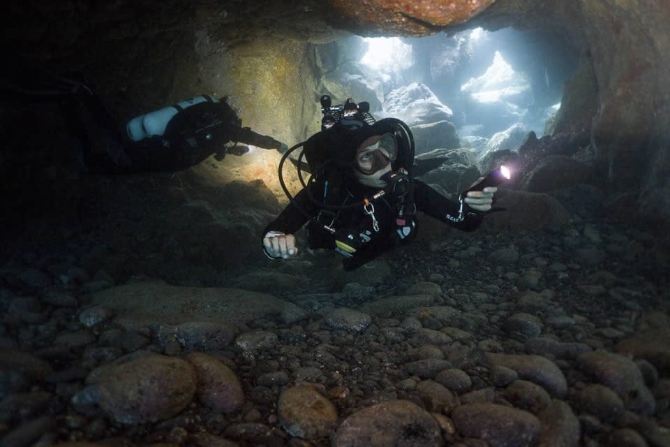 diving tenerife cavern